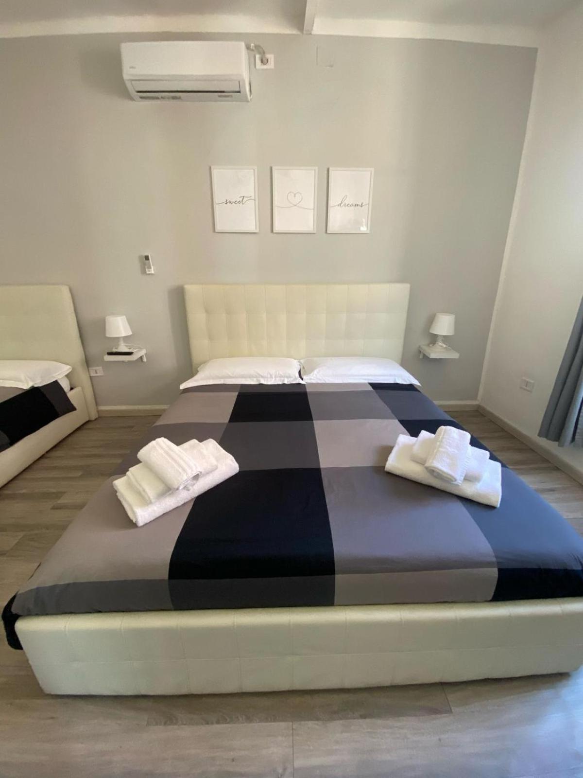 Appartamento Newhouse 336 Bari Esterno foto